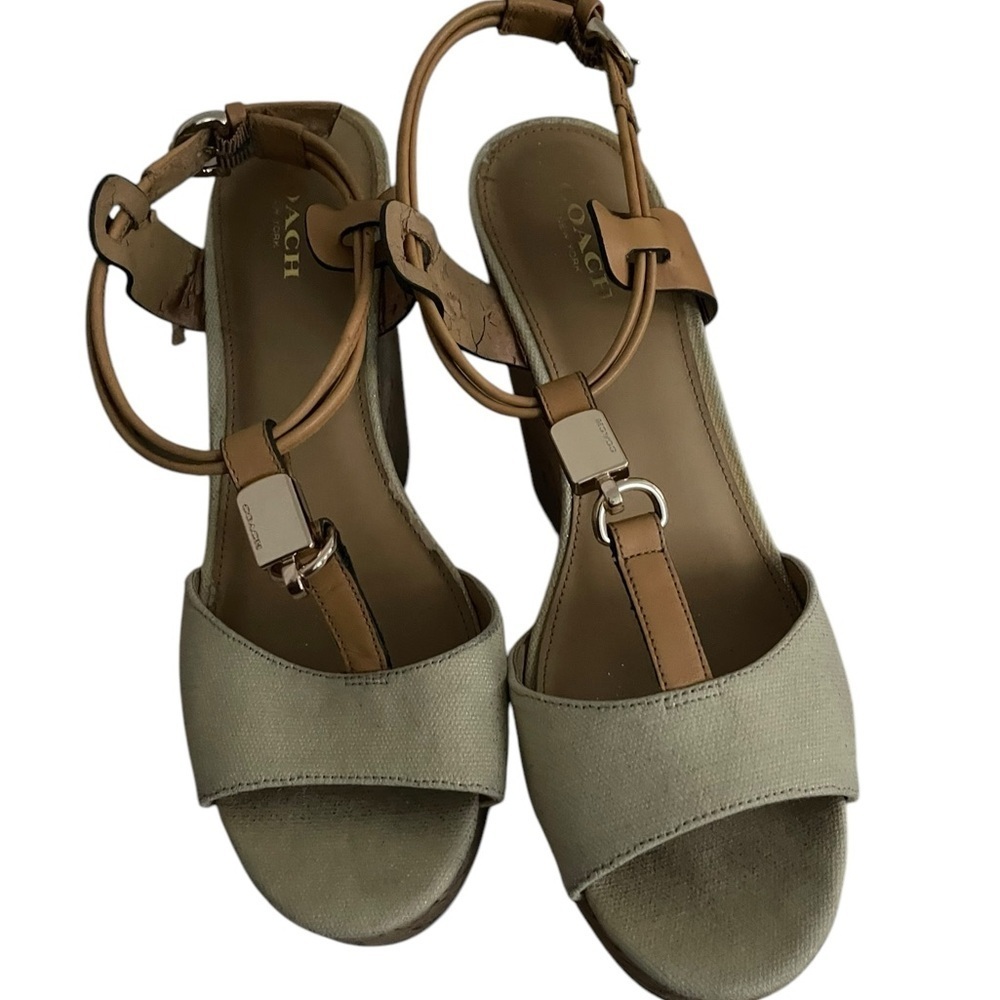 Coach  Linden Wedge Women's Tan Sandals Size 7.5 - Picture 2 of 8